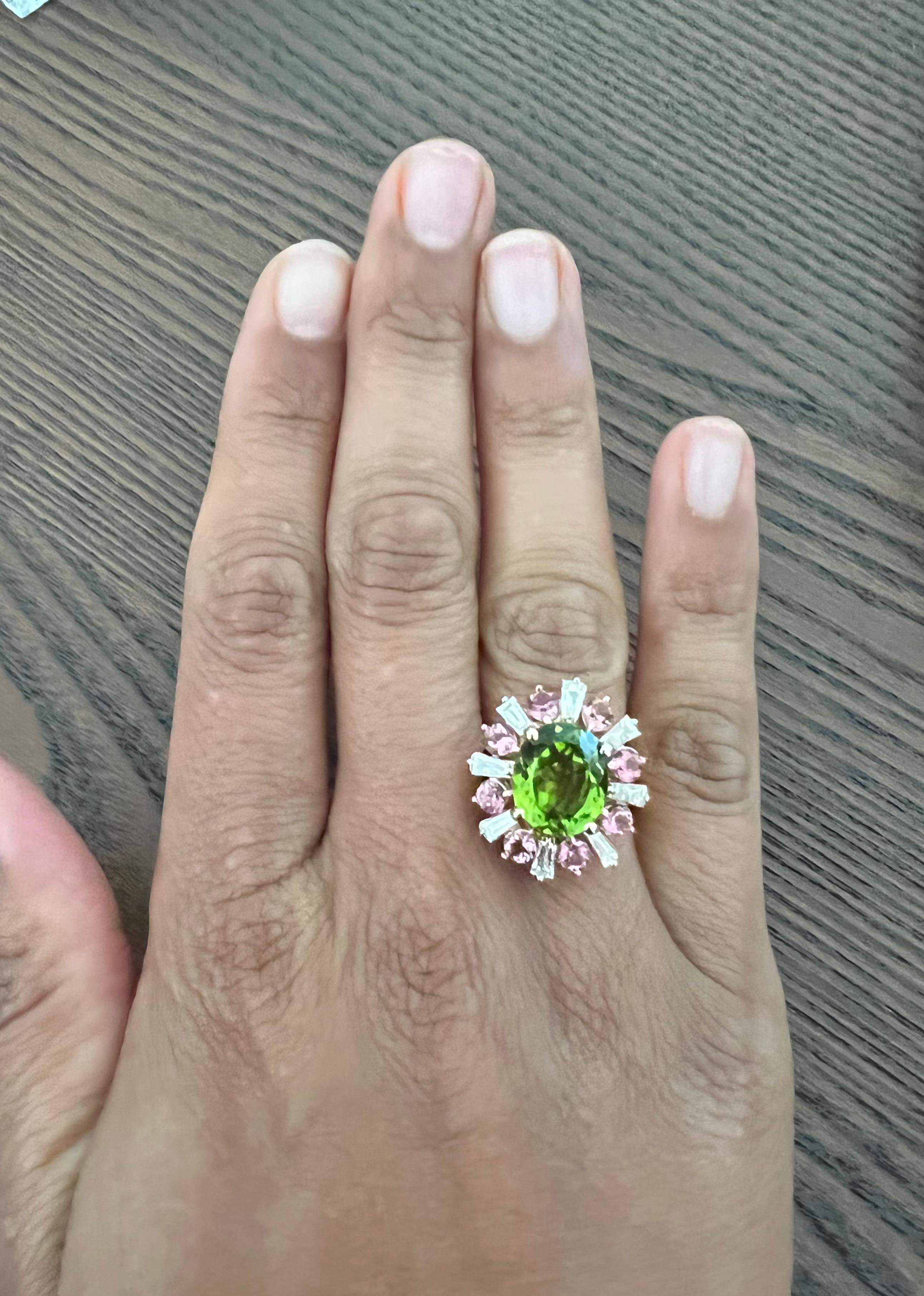 7.57 Carat Peridot Tourmaline Diamond 14 Karat Yellow Gold Cocktail Ring In New Condition In Los Angeles, CA