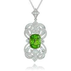7.57 cts Natural Pakistani Peridot & 1.42 cts Diamonds 18K White Gold Pendant