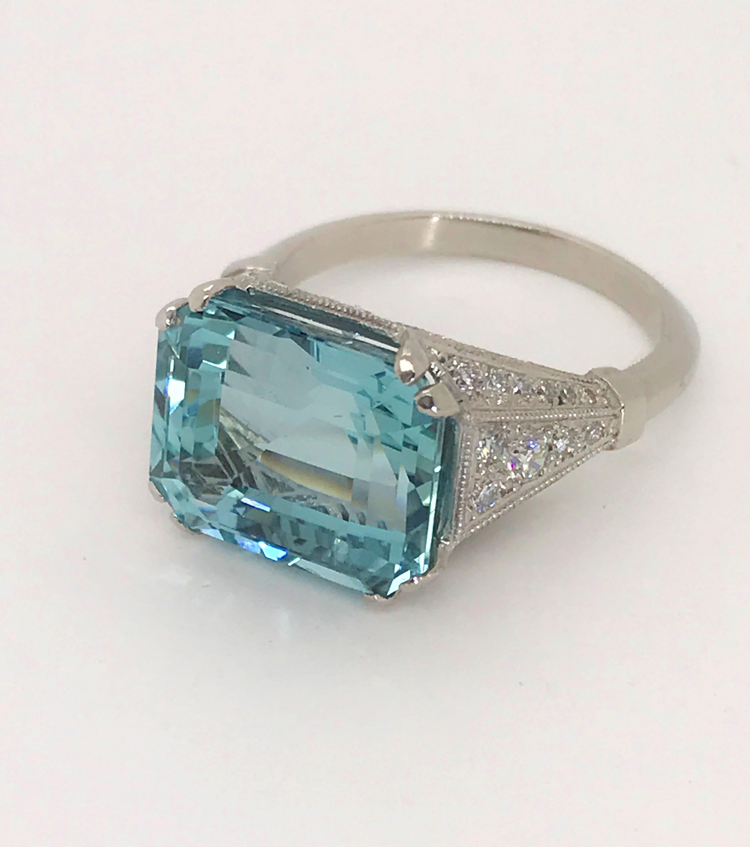 7.57ct Aquamarine & Diamond Platinum French Dress Ring  1