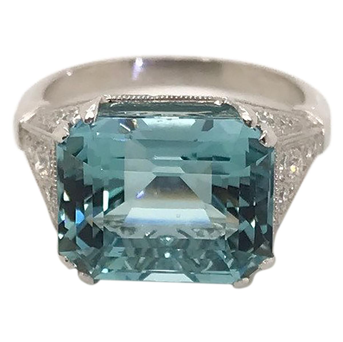 7.57ct Aquamarine & Diamond Platinum French Dress Ring 