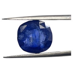 Pierre précieuse non sertie, saphir naturel bleu intense taille radiant de 7,58 carats