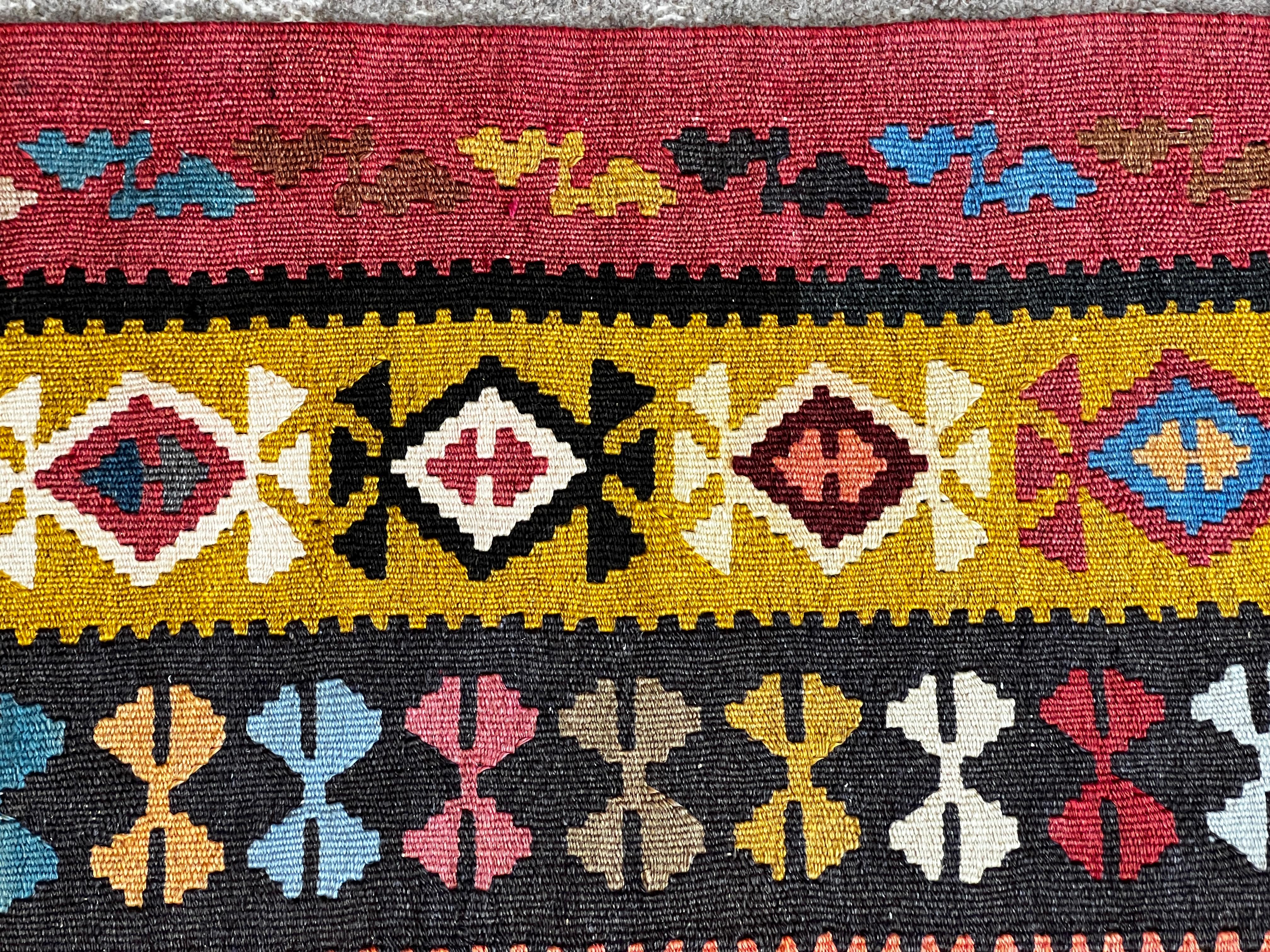 758 - Joli Kilim d'Azerbaïdjan du 20ème siècle en vente 10