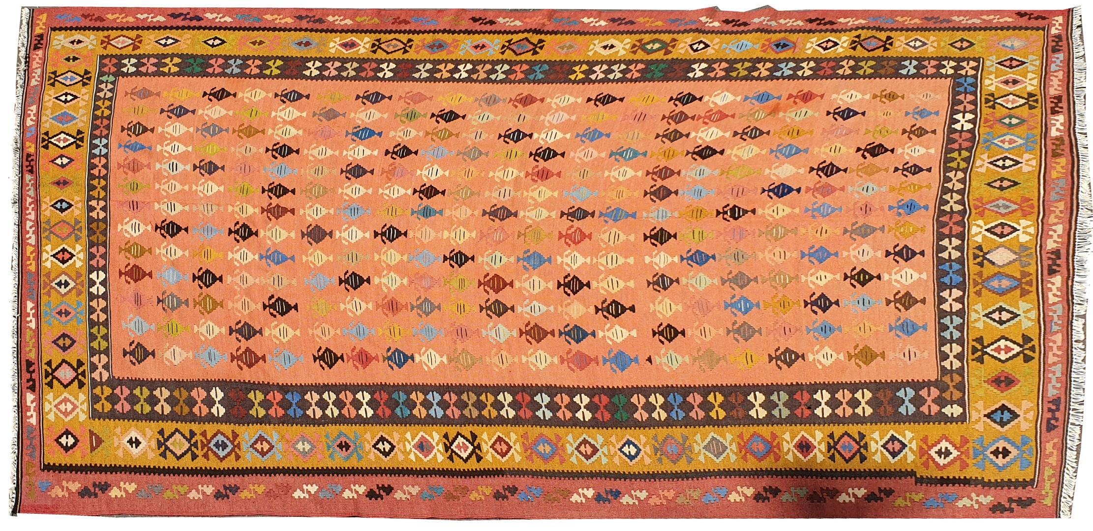 758 - nice 20th century Kilim from Azerbaijan with beautiful pattern, and beautiful colors pink, orange, yellow, green and dark brown, entirely hand-woven with wool woven on cotton foundation.