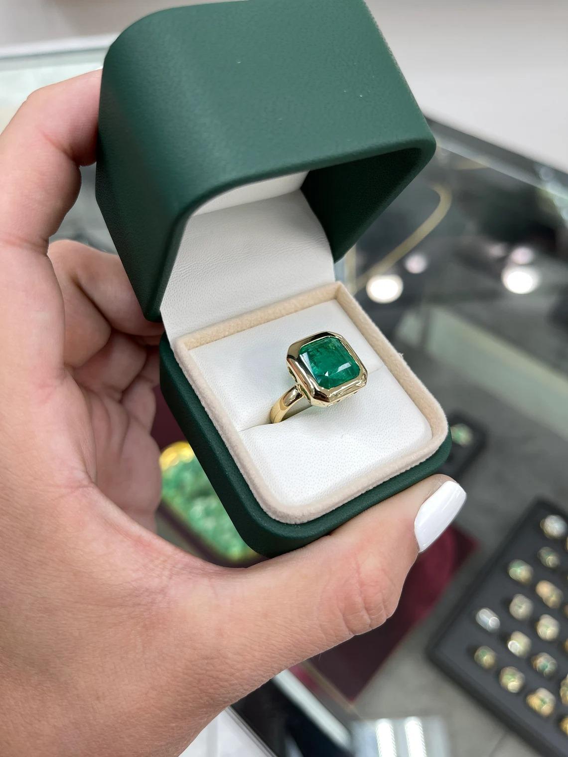 7.58ct 18K Natural Large Emerald-Asscher Cut Solitaire Bezel Set Gold Ring For Sale 1