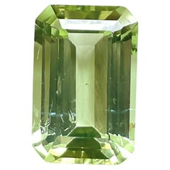 7,59 quilates Turmalina verde claro Octágono Piedra tallada de primera calidad Gema natural