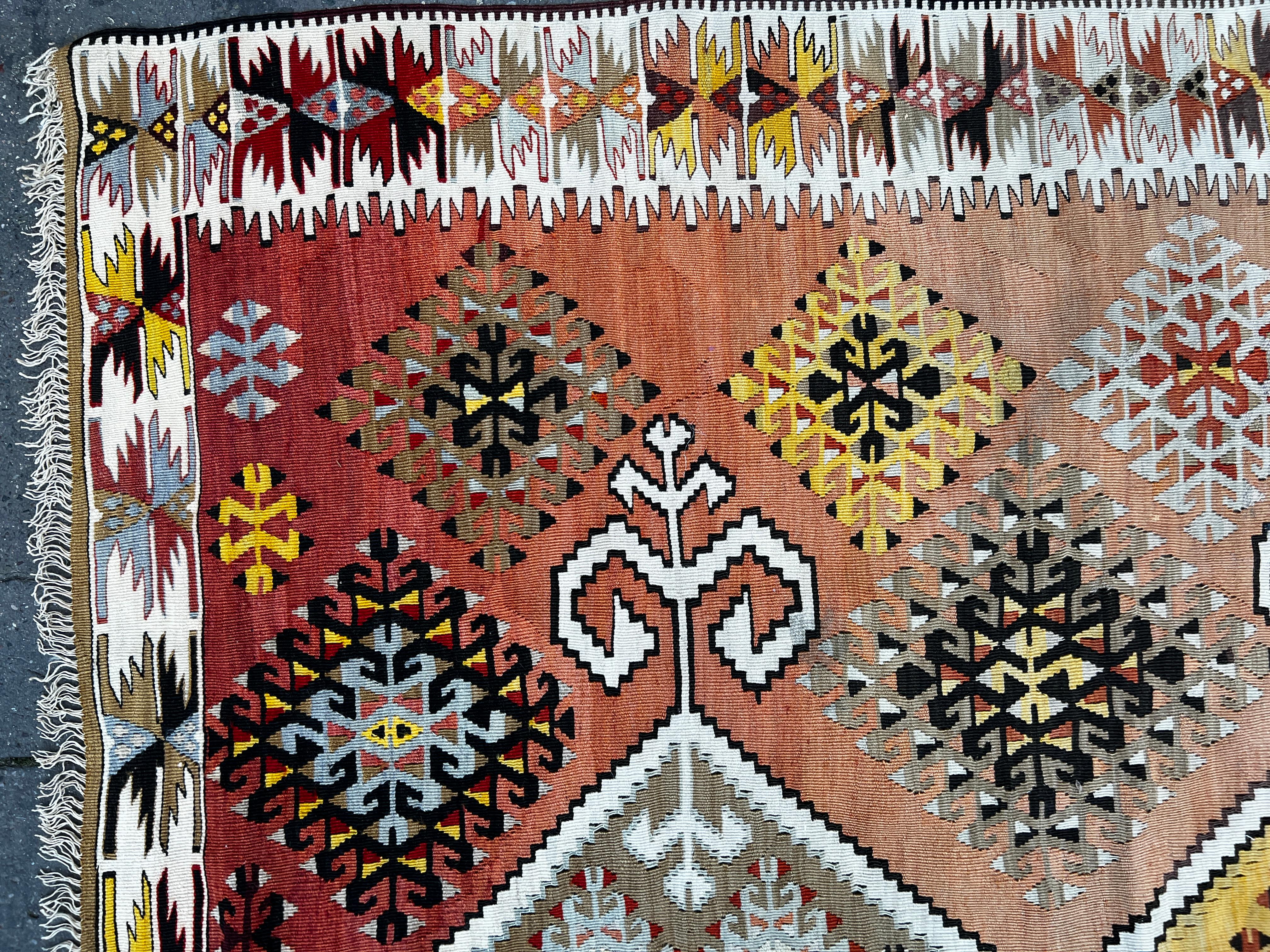 759 - Sehr schöner türkischer Kelim im Vintage-Stil im Angebot 3