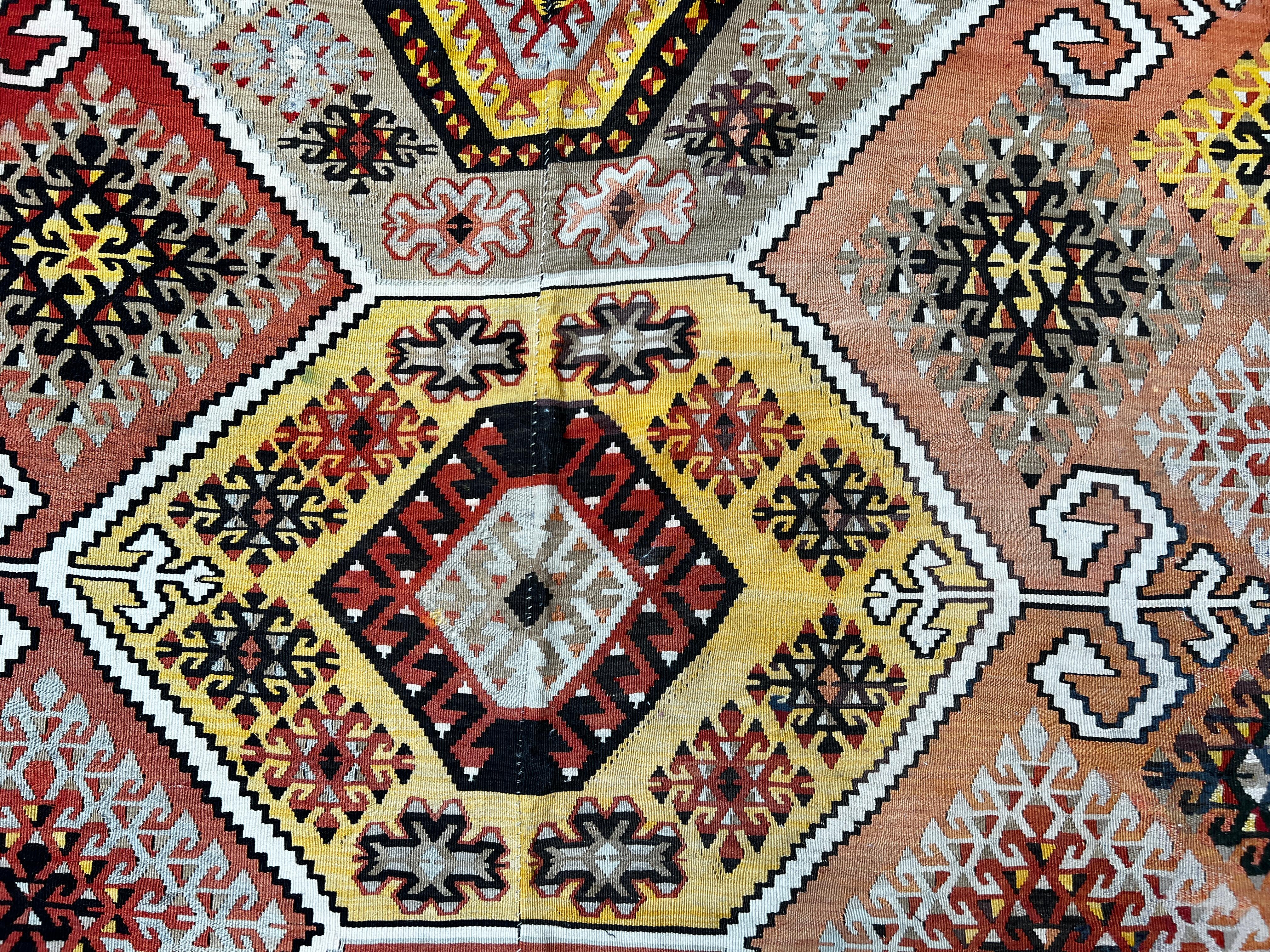 759 - Sehr schöner türkischer Kelim im Vintage-Stil im Zustand „Hervorragend“ im Angebot in Paris, FR