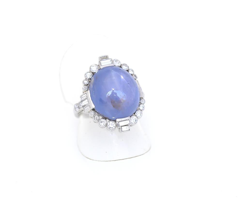 60Ct Cabochon Star Sapphires Diamonds Bracelet and a 15Ct Diamonds Ring set. All in Platinum.

Superb quality of craft incorporating Baguette cut and Round cut Diamonds.
Perfectly matching bracelet and a ring making a great set.

Fine Platinum