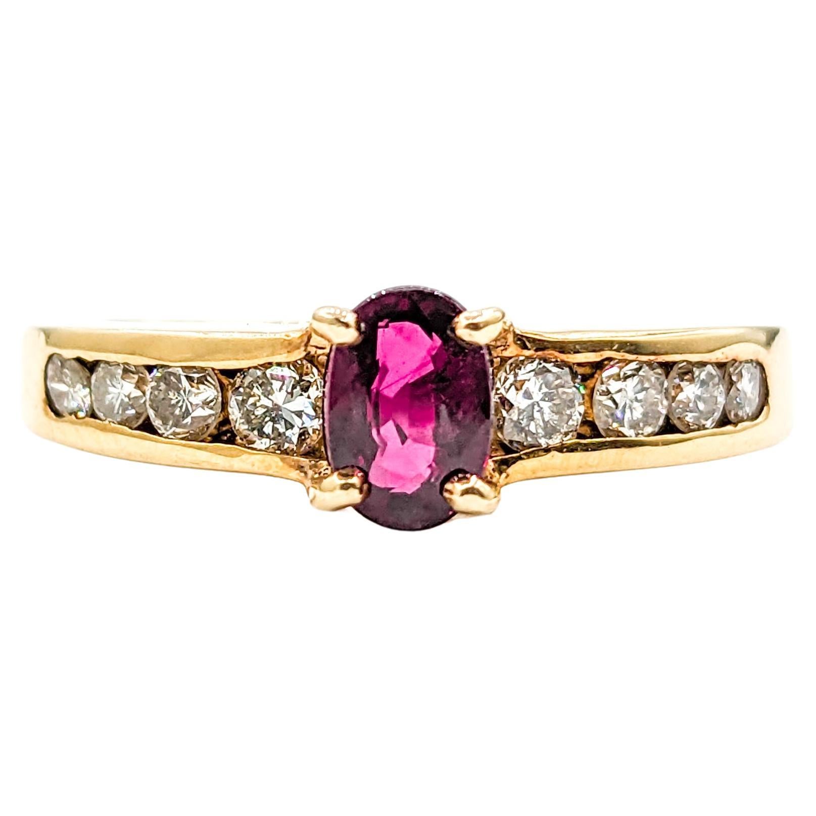 .75ct Ruby & Diamond Ring In Yellow For Sale