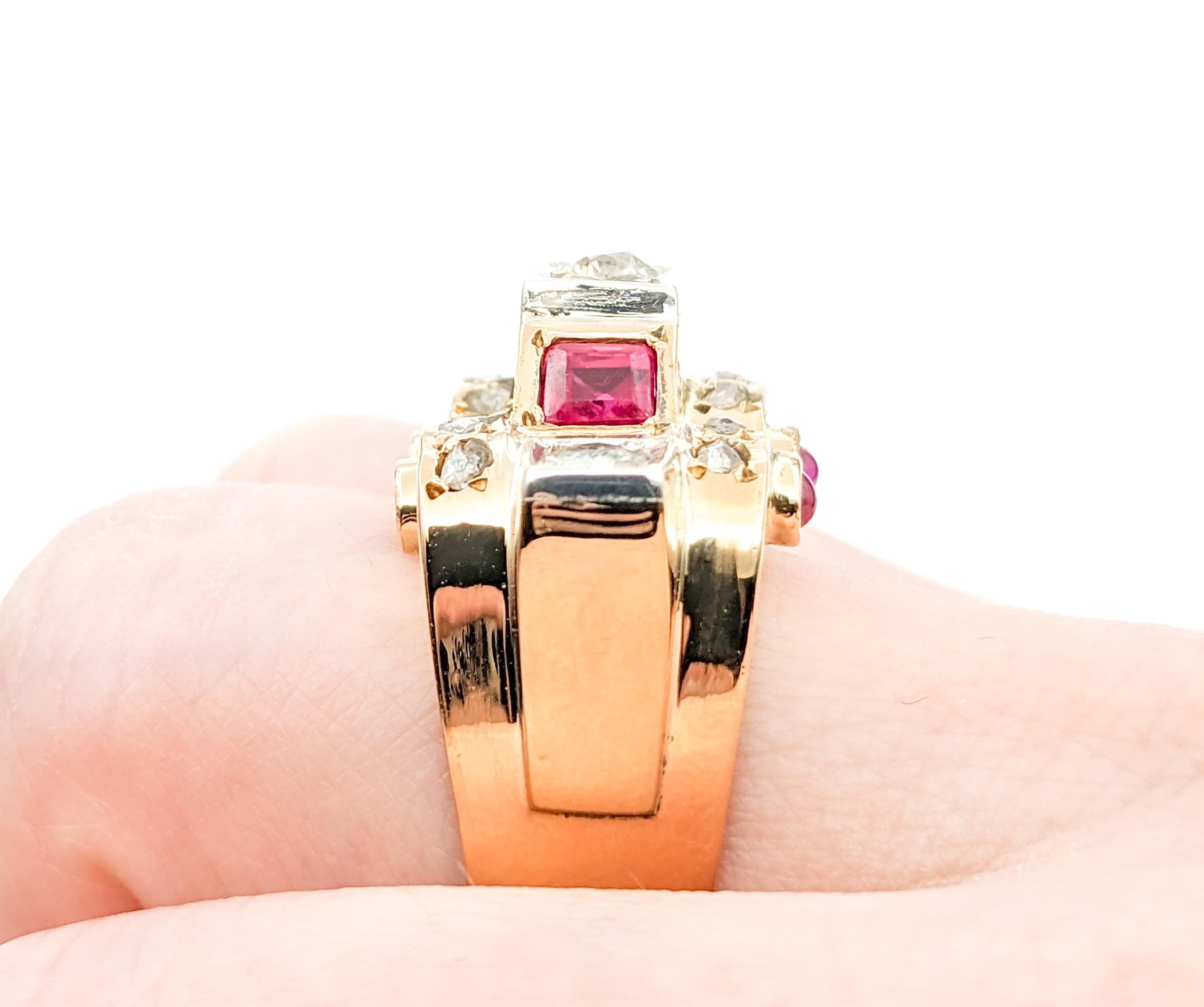 Round Cut .75ctw Old Mine Cut Diamonds & Ruby Ring In Yellow For Sale