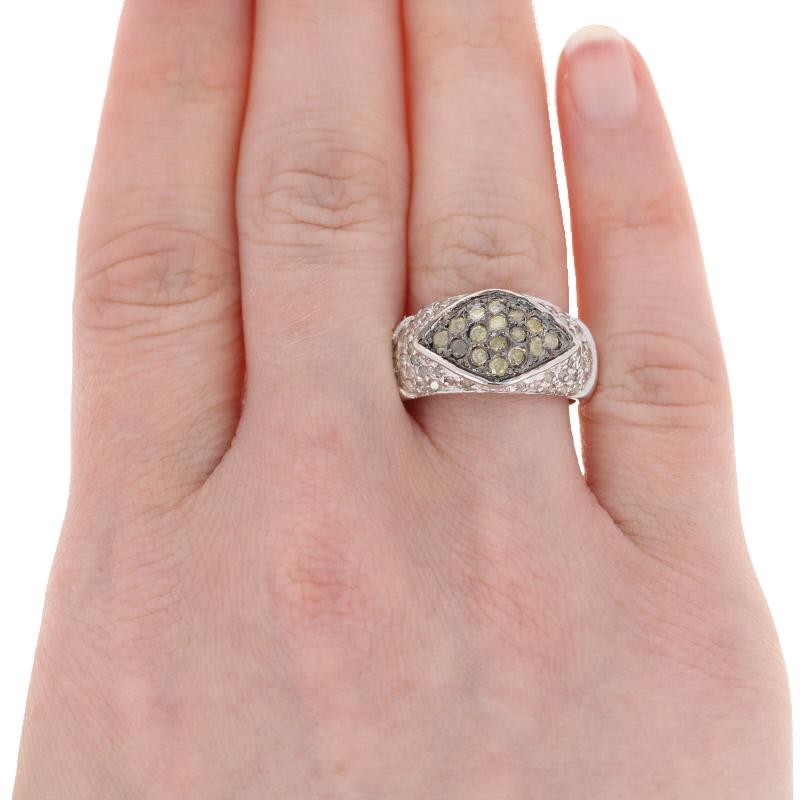 .75ctw Round Brilliant Diamond Ring, 10k White Gold Cluster Women's 3