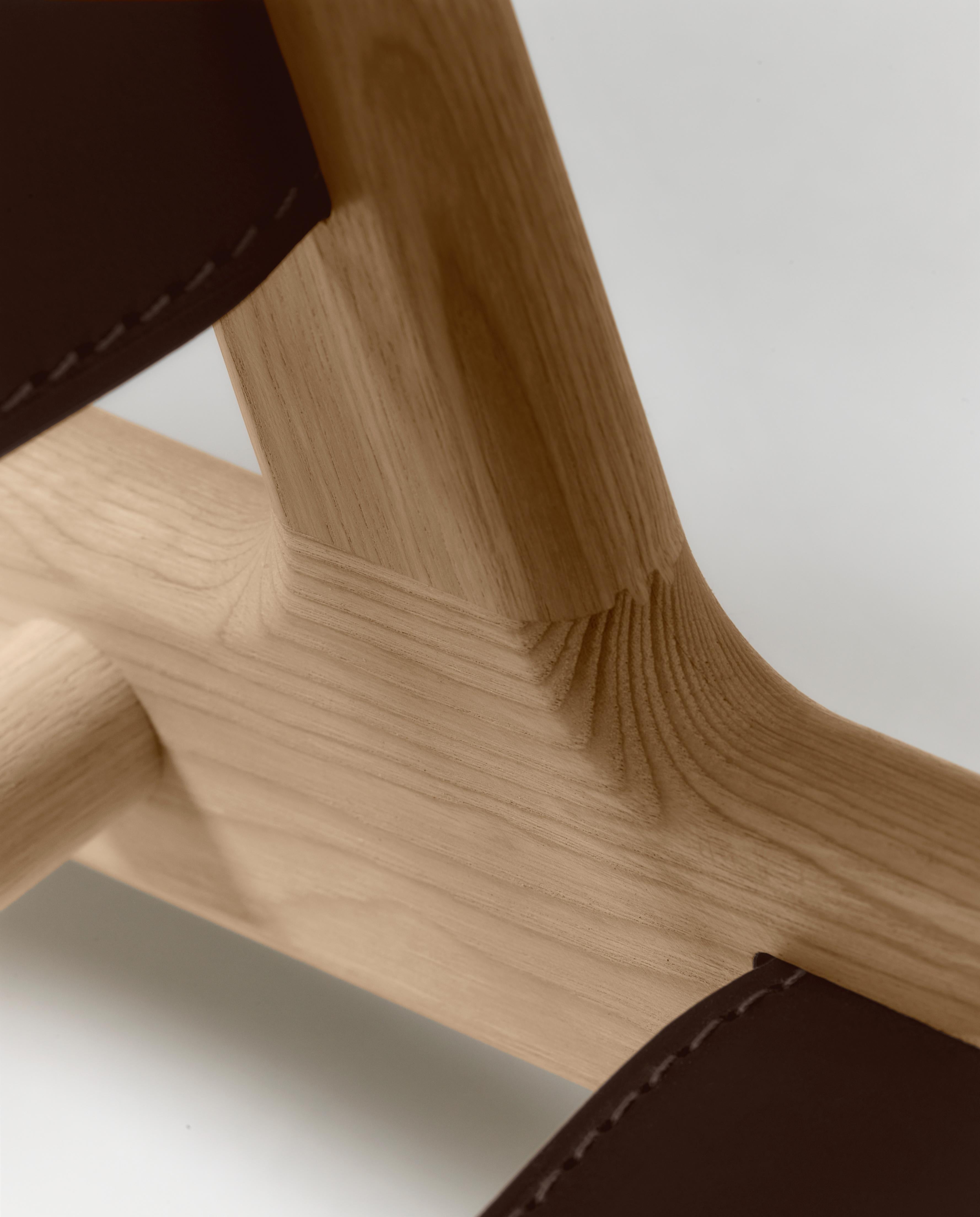 75th Anniversary Edition, The Hunting Chair in Leder Braun / Esche Light Oil im Angebot 5