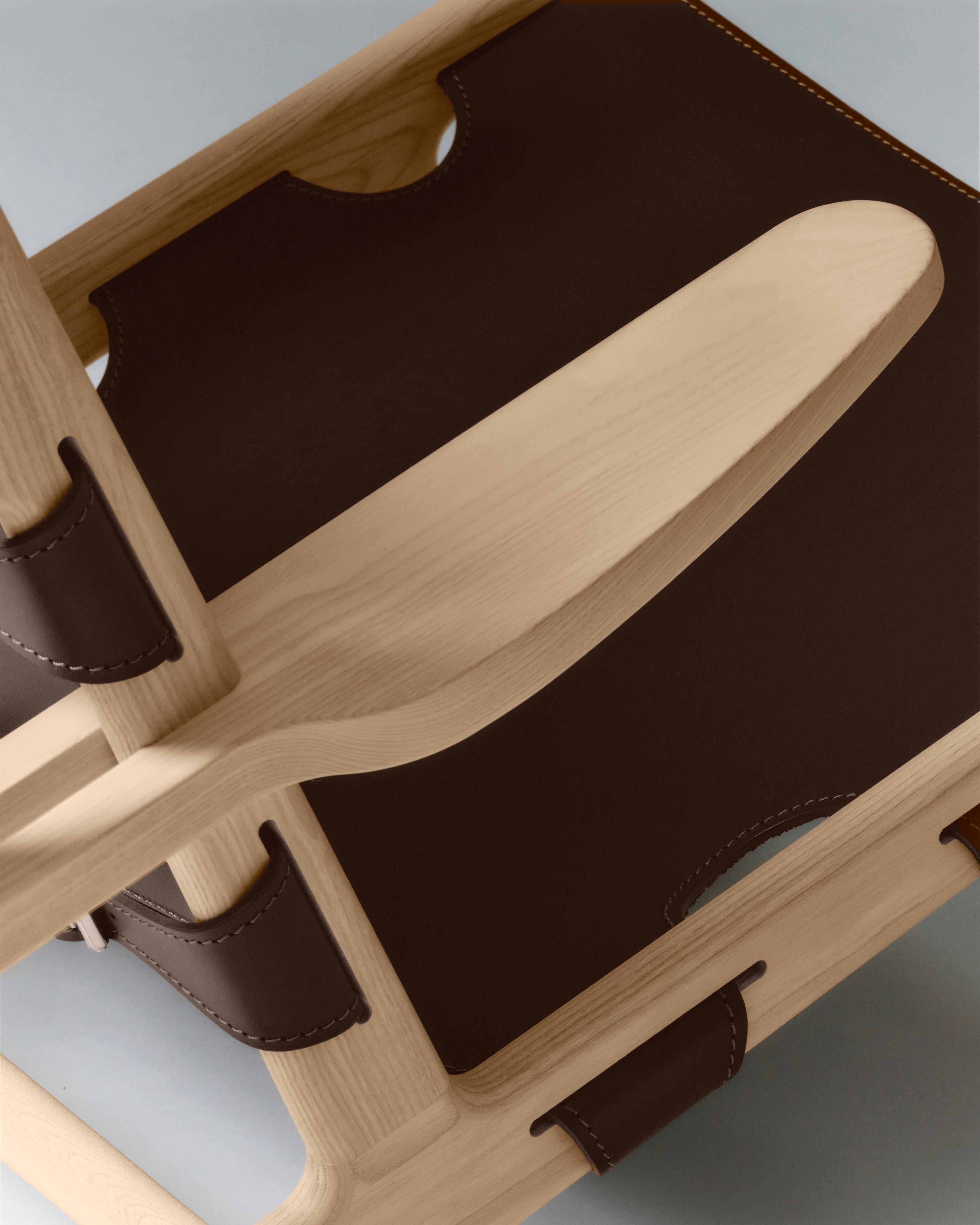 75th Anniversary Edition, The Hunting Chair in Leder Braun / Esche Light Oil (21. Jahrhundert und zeitgenössisch) im Angebot