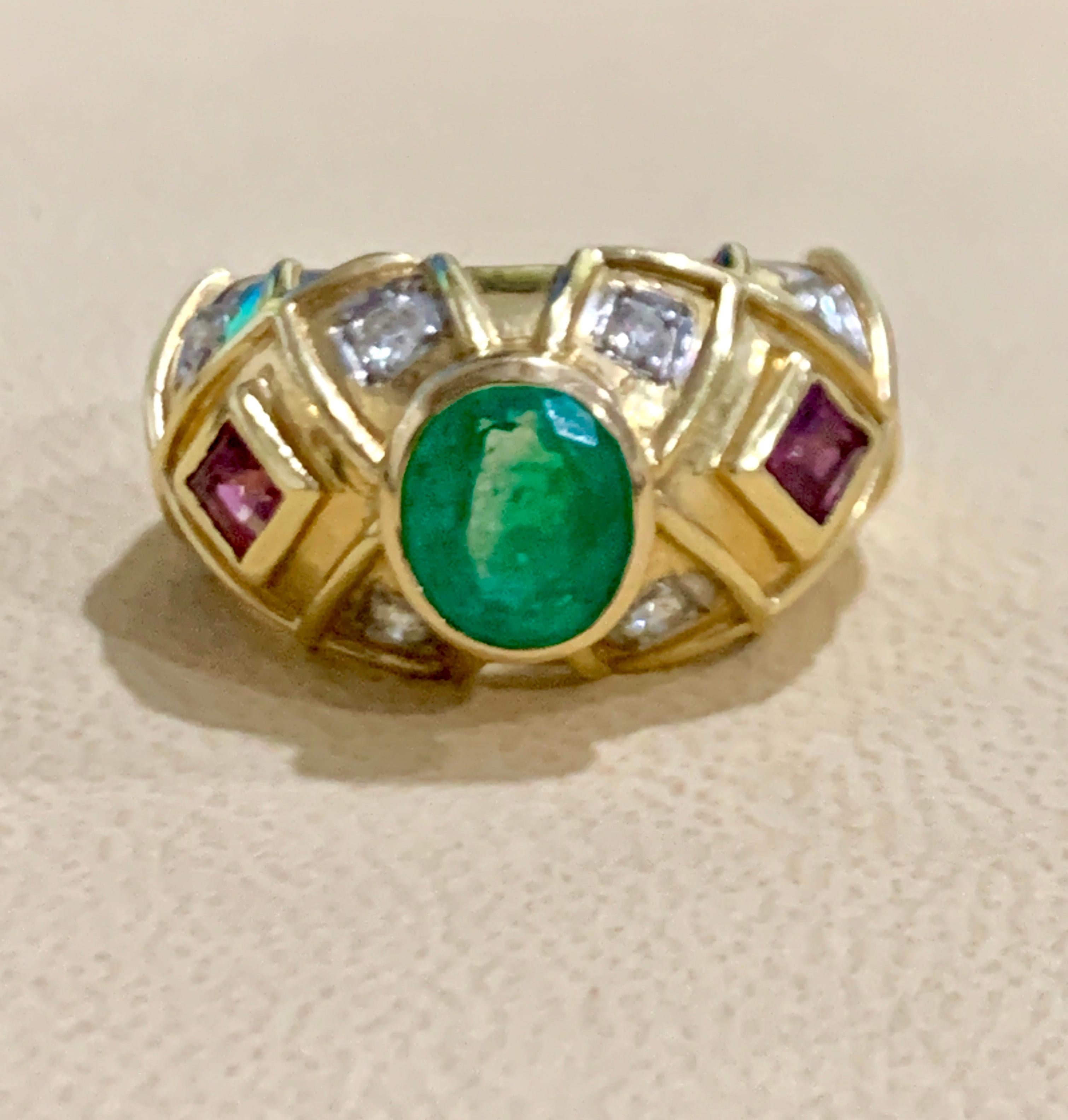 Oval Emerald , Pink Tourmaline  Diamond Ring 18 Karat Yellow Gold,  Size 6.5 For Sale 2