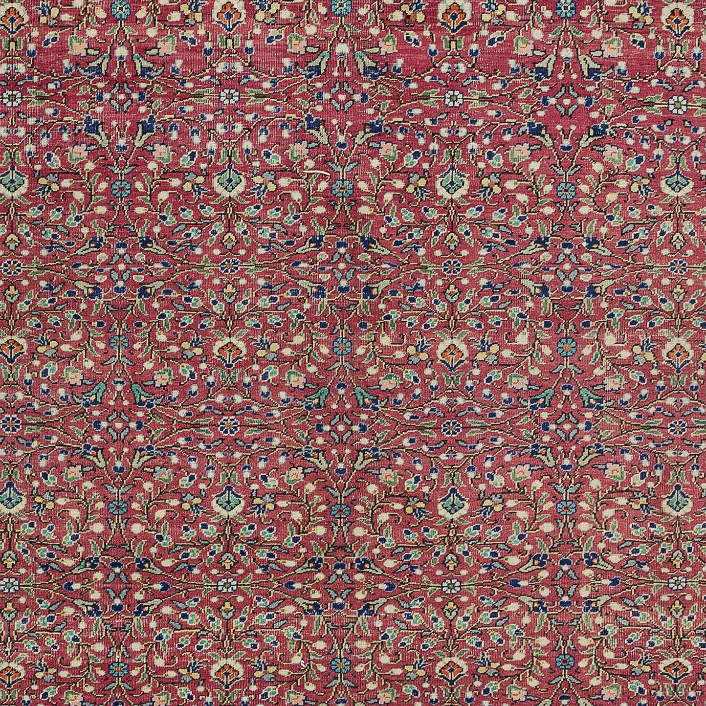 7.5x11 Ft Traditional Vintage Floral Pattern Handmade Turkish Wool Area Rug In Good Condition For Sale In Spring Valley, NY