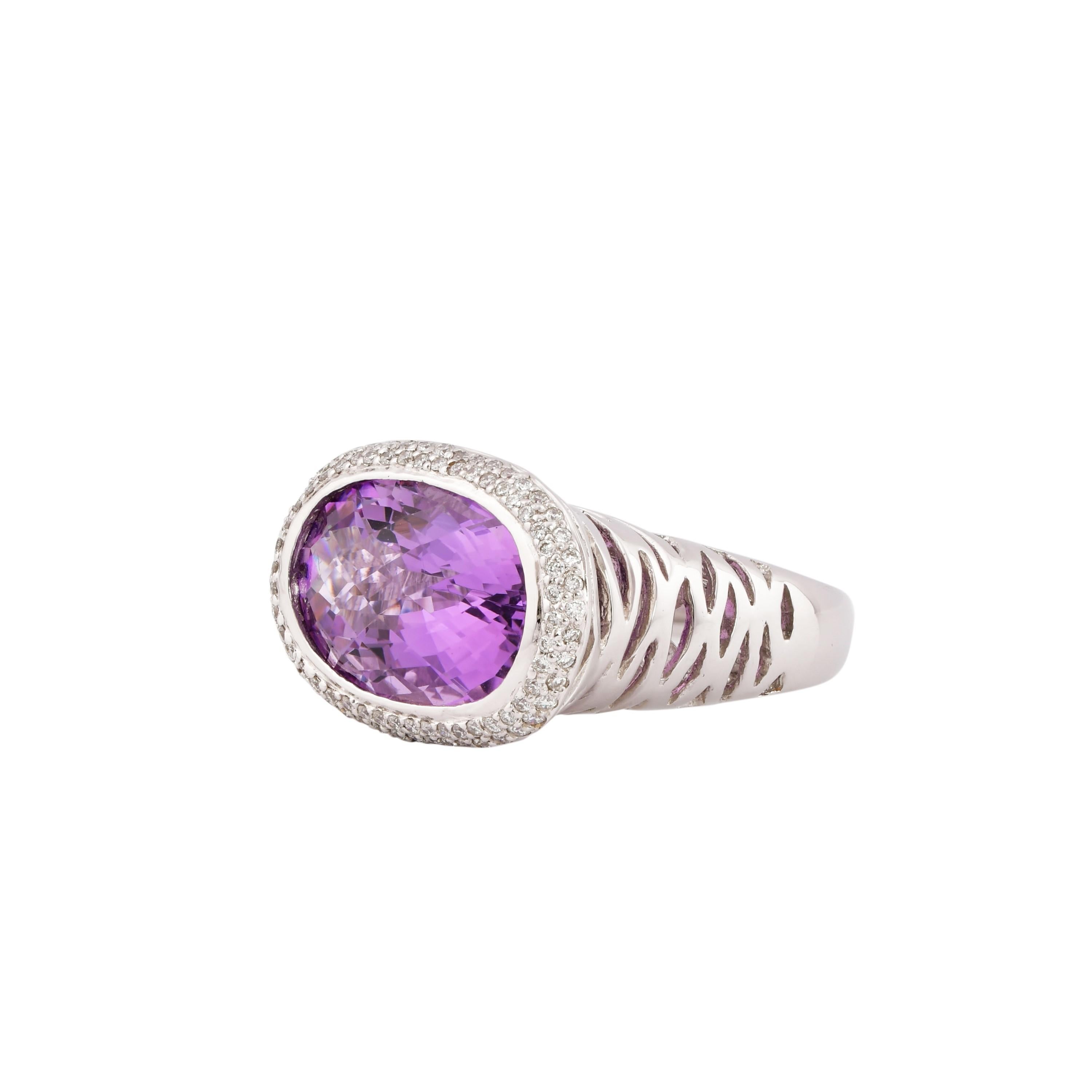 Contemporary 7.6 Carat Amethyst and Diamond Ring in 14 Karat White Gold For Sale