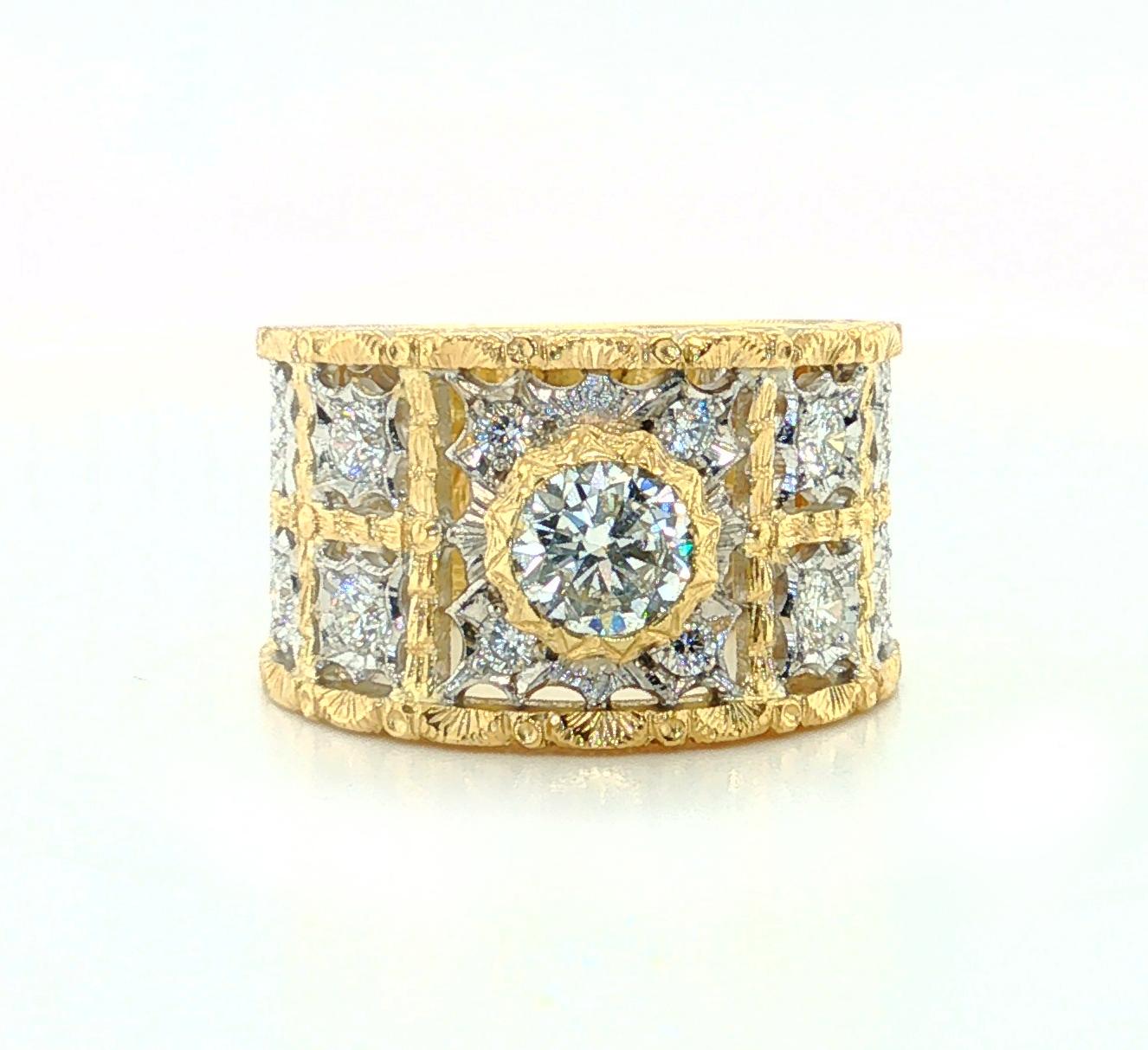 Ce bracelet spectaculaire présente un diamant naturel de 0,76 carat certifié par la GIA, serti dans notre bague italienne de style Florentine magnifiquement fabriquée à la main. Le diamant est serti dans une lunette en or jaune 18 carats ornée de