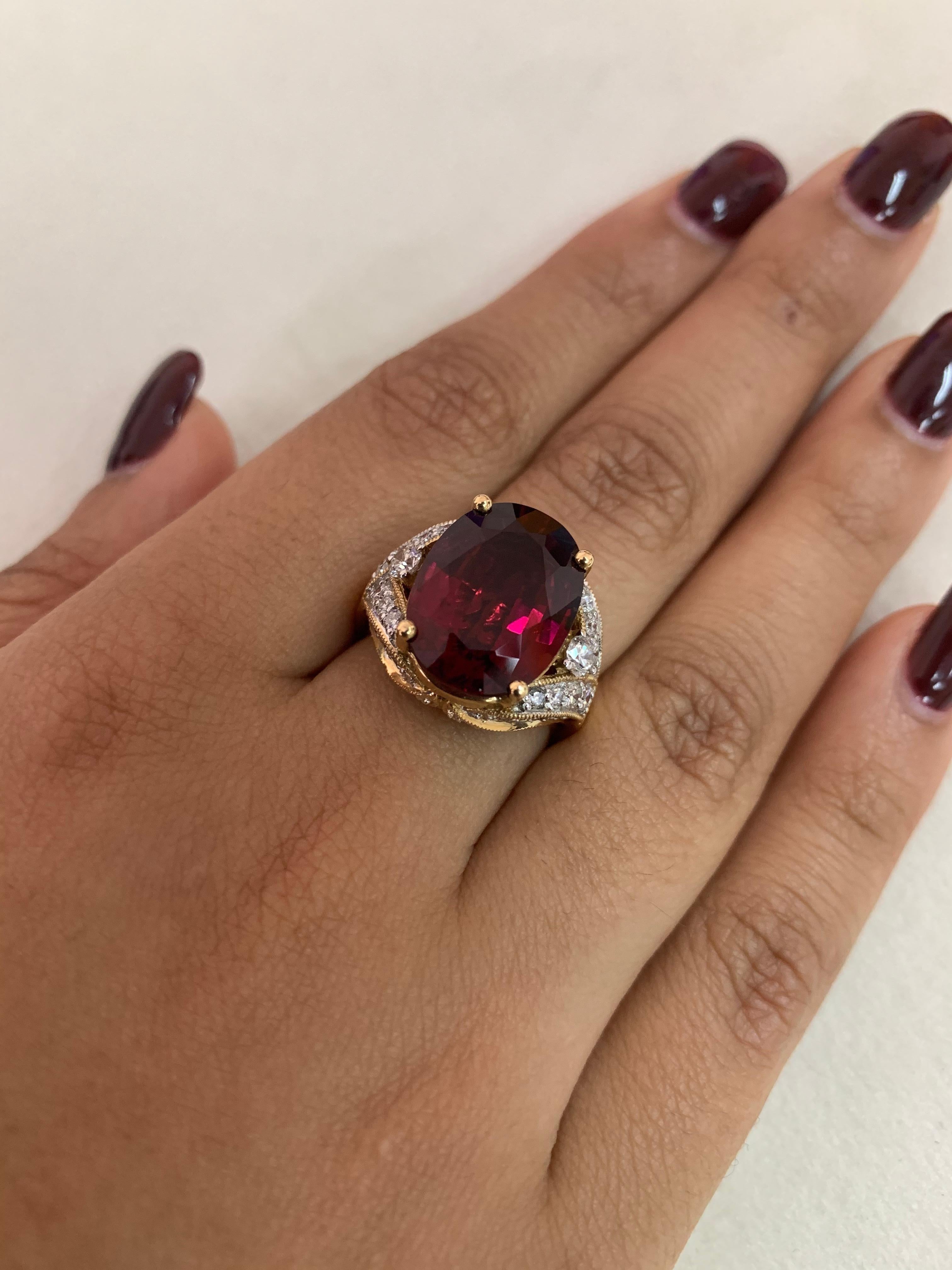 7.6 Carat Rubelite Tourmaline Ring with Diamond in 18 Karat Yellow Gold In New Condition For Sale In Hong Kong, HK