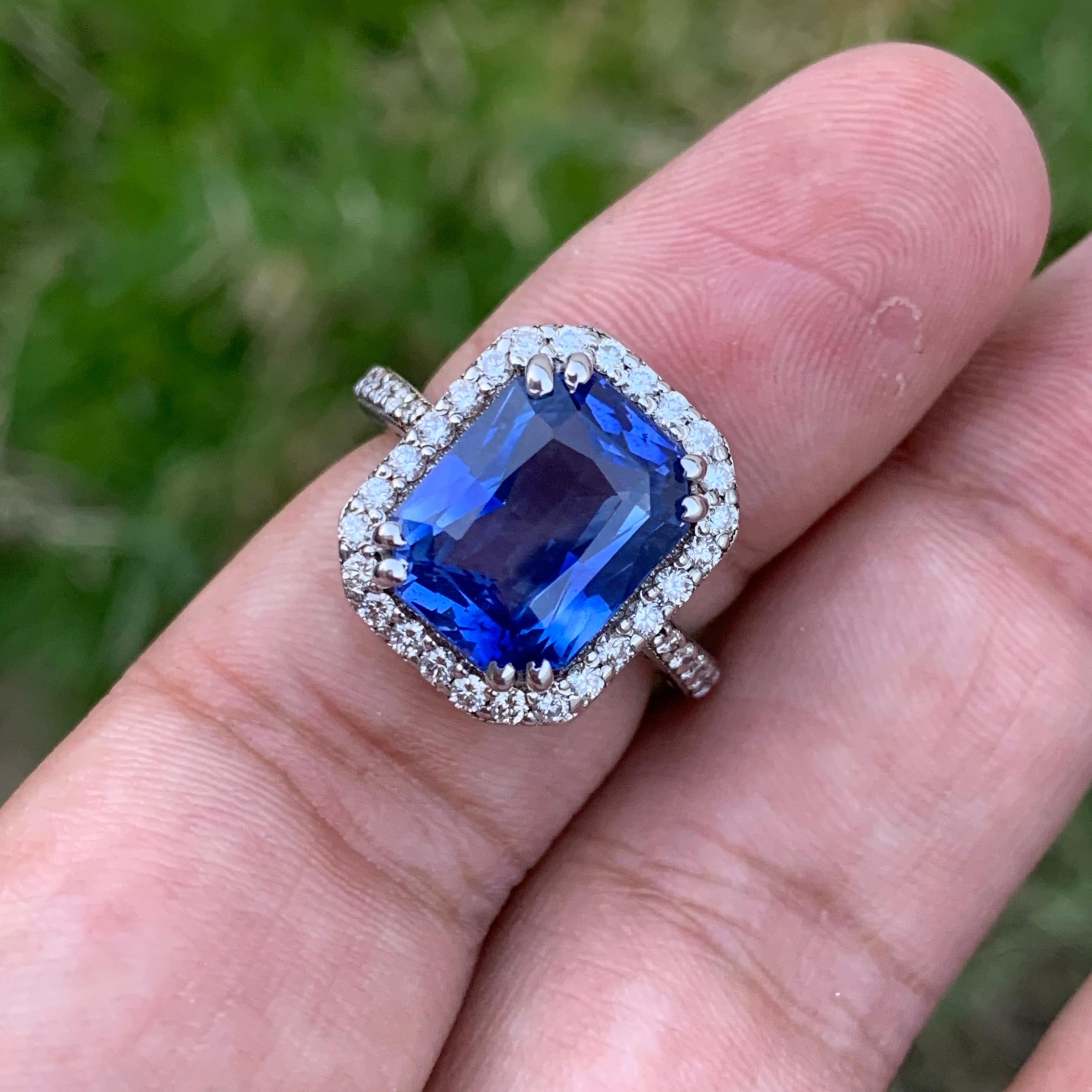 7.6 Gram Certified Royal Blue Sapphire Around Diamond Engagement Ring For Ladies For Sale 7