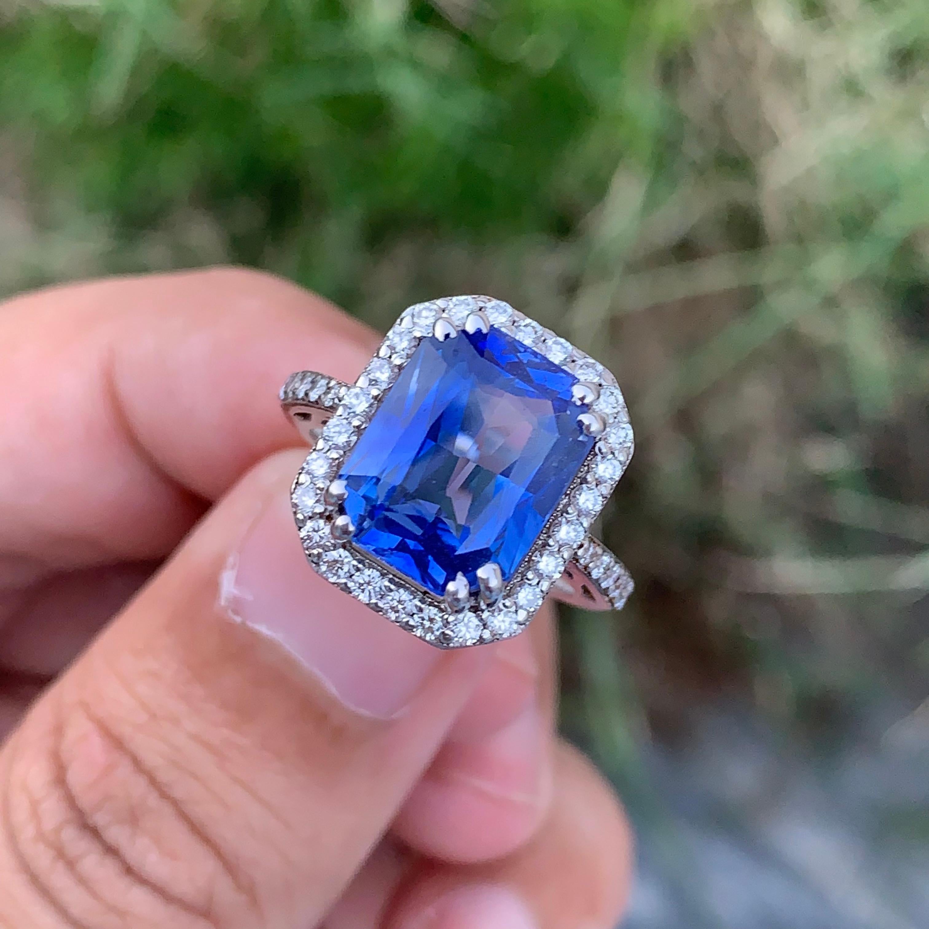 7.6 Gram Certified Royal Blue Sapphire Around Diamond Engagement Ring For Ladies For Sale 10