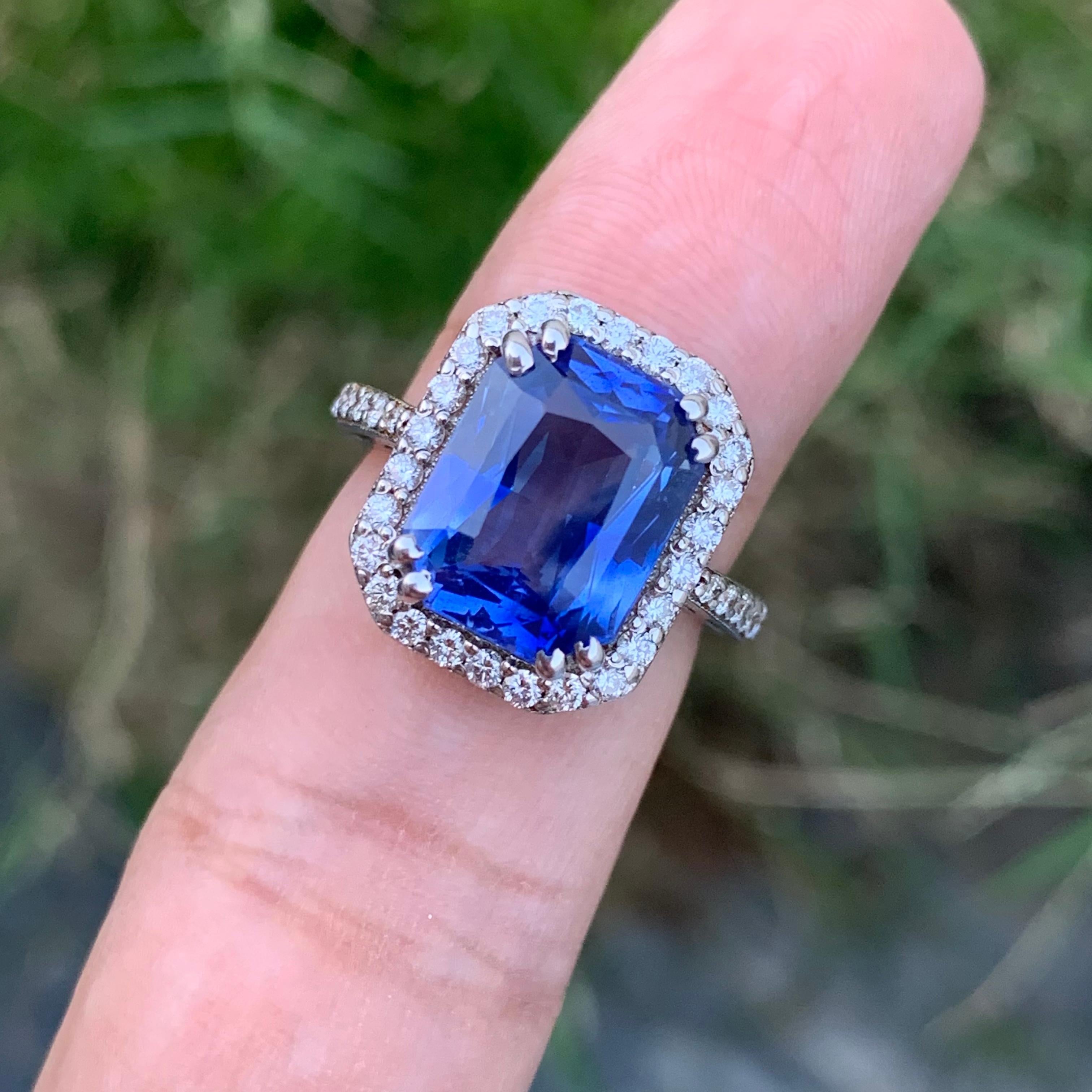 Women's or Men's 7.6 Gram Certified Royal Blue Sapphire Around Diamond Engagement Ring For Ladies For Sale