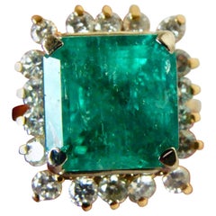 7.60 Carat Natural Colombian Emerald and Diamond Ring