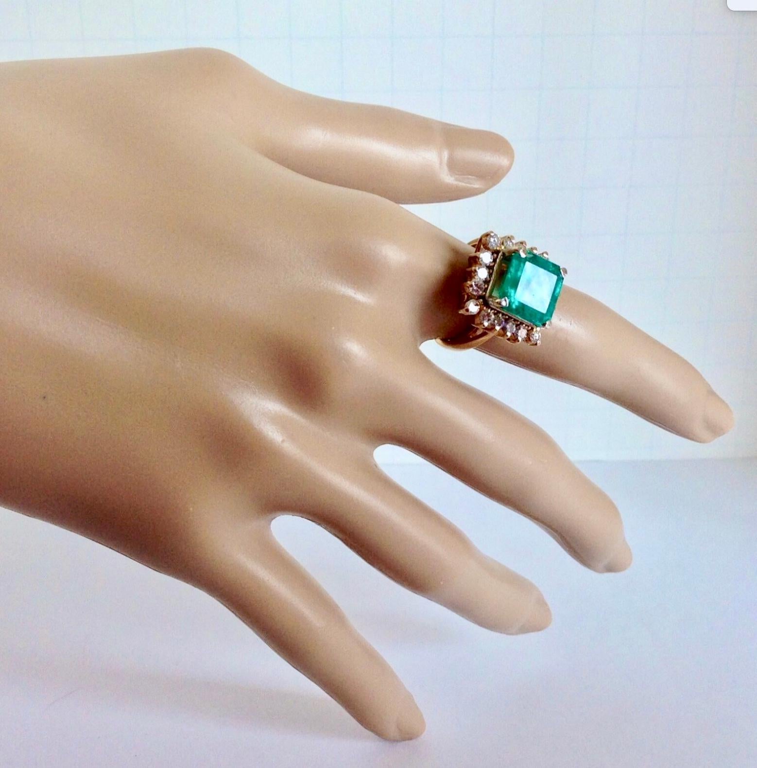 7.60 Carat Natural Colombian Emerald and Diamond Ring For Sale 3