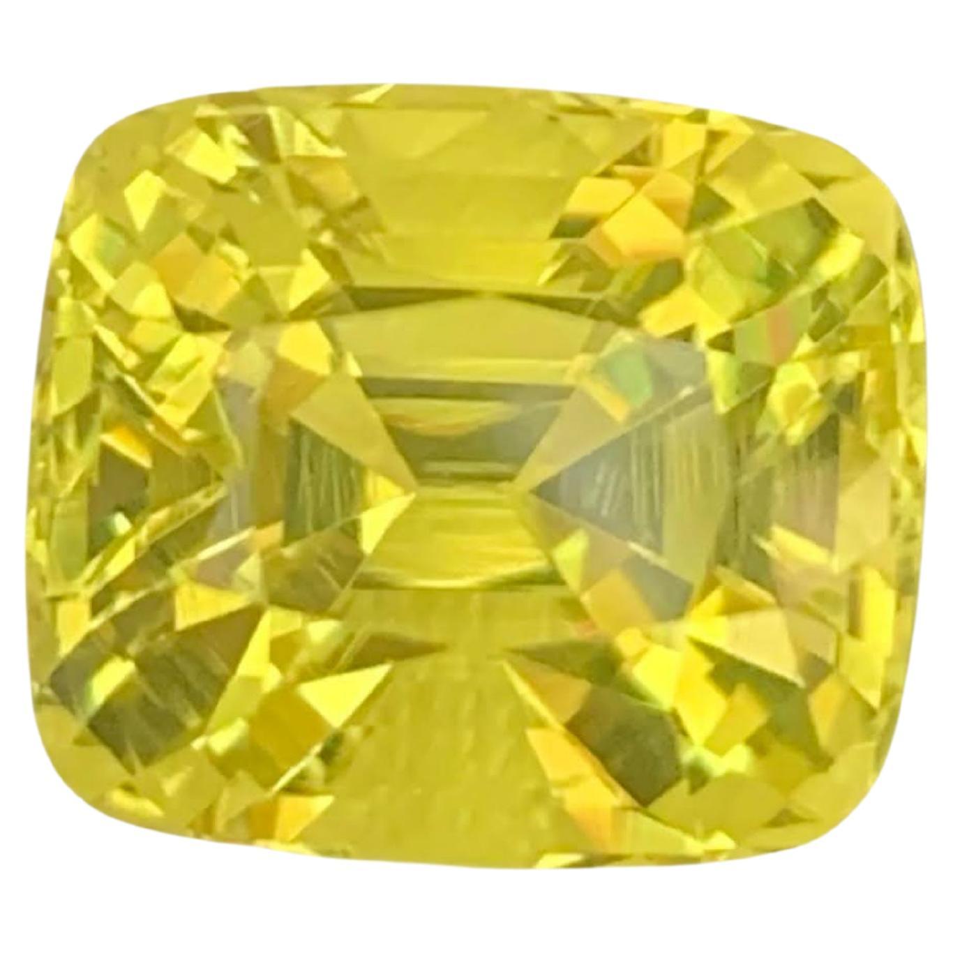 7.60 Carat Natural Loose Yellow Citrine Stone Cushion Cut Brazilian Gemstone en vente