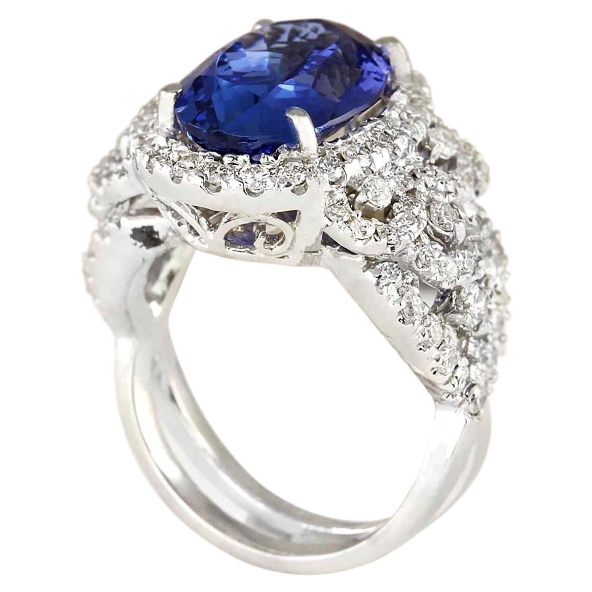 Moderne Bague exquise en or blanc 14 carats avec tanzanite naturelle et diamants en vente