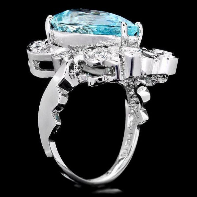 7.60 Carats Natural Aquamarine and Diamond 14K Solid White Gold Ring

Total Natural Aquamarine Weights: Approx. 7.00 Carats 

Aquamarine Measures: Approx. 15 x 9 mm

Natural Round Diamonds Weight: Approx. 0.60 Carats (color G-H  / Clarity