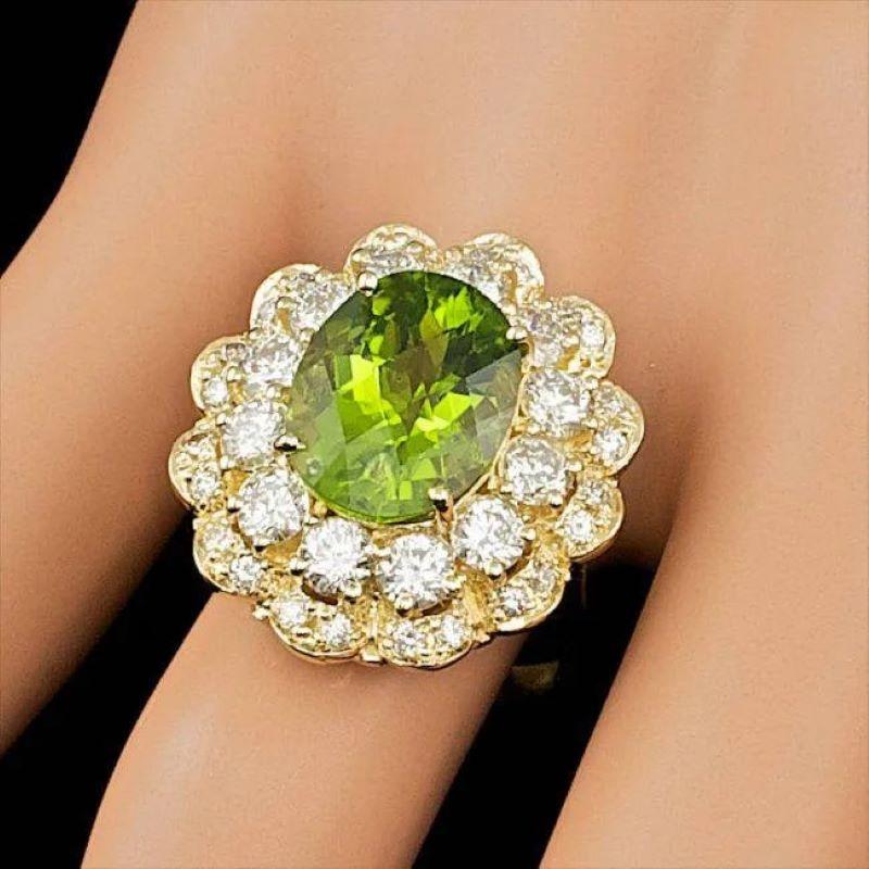 Mixed Cut 7.60 Carats Natural Peridot and Diamond 14K Solid Yellow Gold Ring For Sale