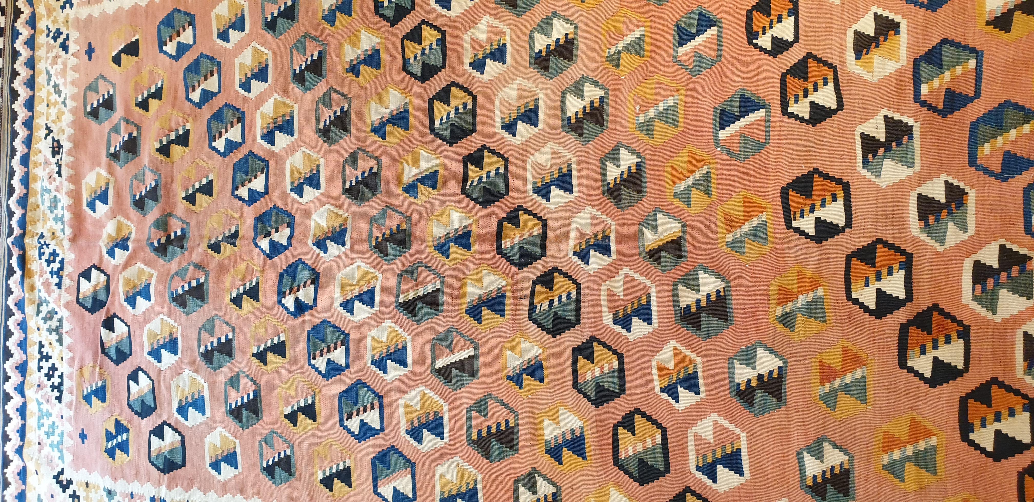 761 - Schöner Ghashghai-Kelim im Vintage-Stil (Wolle) im Angebot