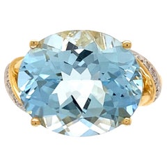 7.61 Carat Aquamarine and Diamond Art Deco Revival Gold Ring