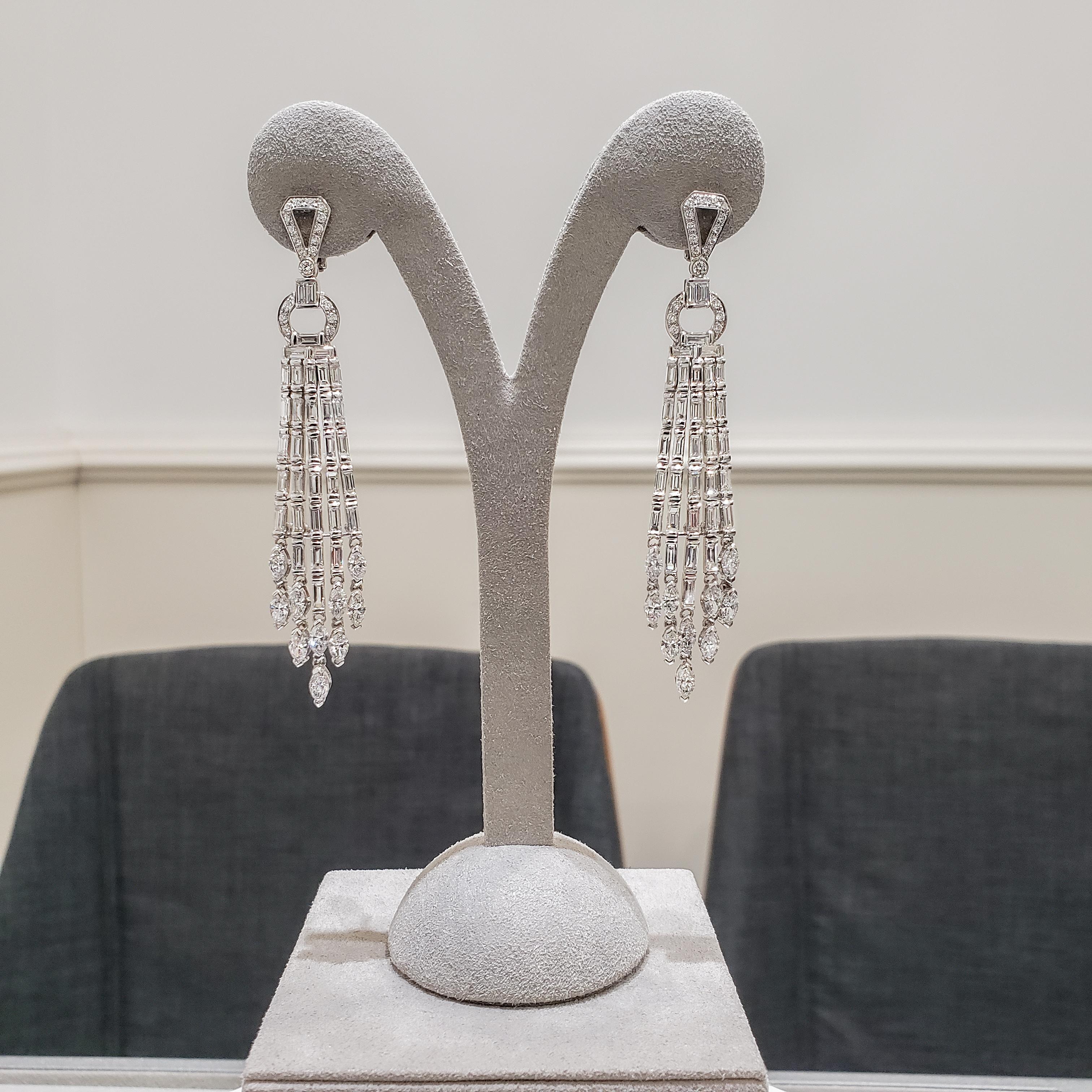 Roman Malakov, boucles d'oreilles chandelier à franges en diamants tailles mélangées de 7,61 carats Neuf - En vente à New York, NY