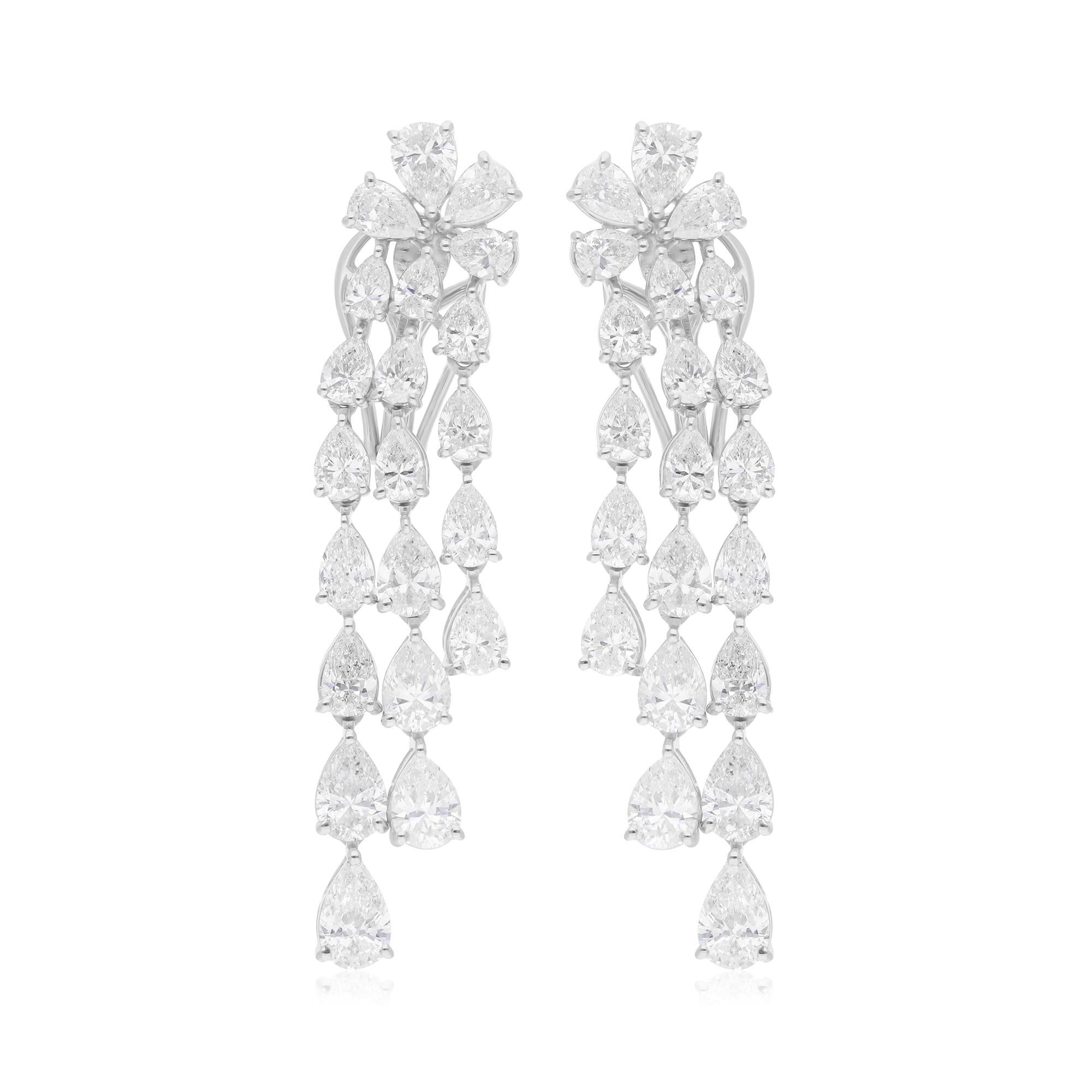 Boucles d
oreilles chandelier en or blanc 18 carats avec diamants poire de 7,61 carats SI/H