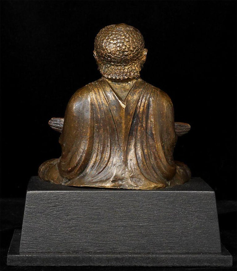 Antique Korean or Japanese Buddha - 7622 In Excellent Condition For Sale In Ukiah, CA