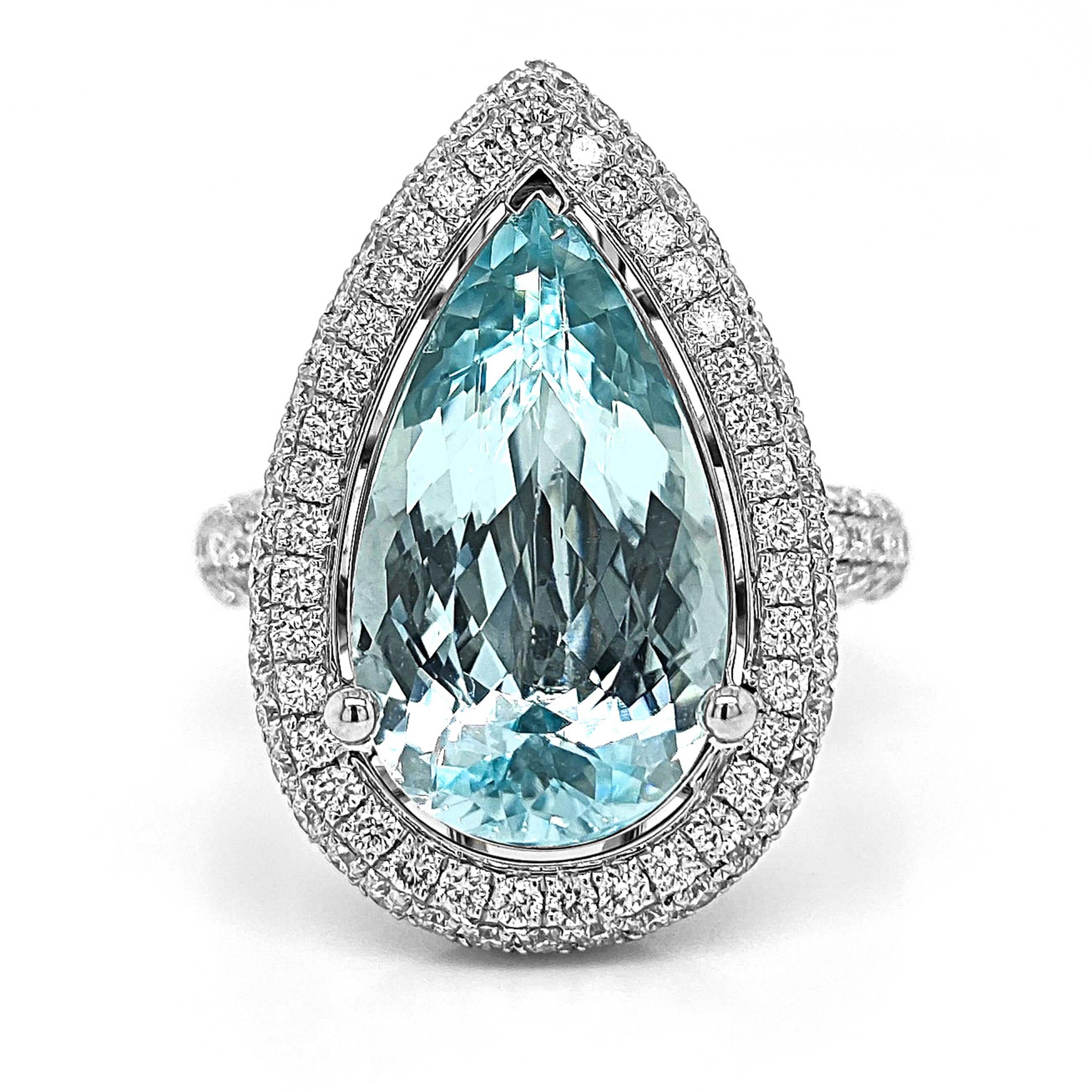 Anello in oro bianco con diamanti bianchi e PARAIBA TOURMALINE da 7.63 carati In condizioni Nuovo in vendita a New York, NY