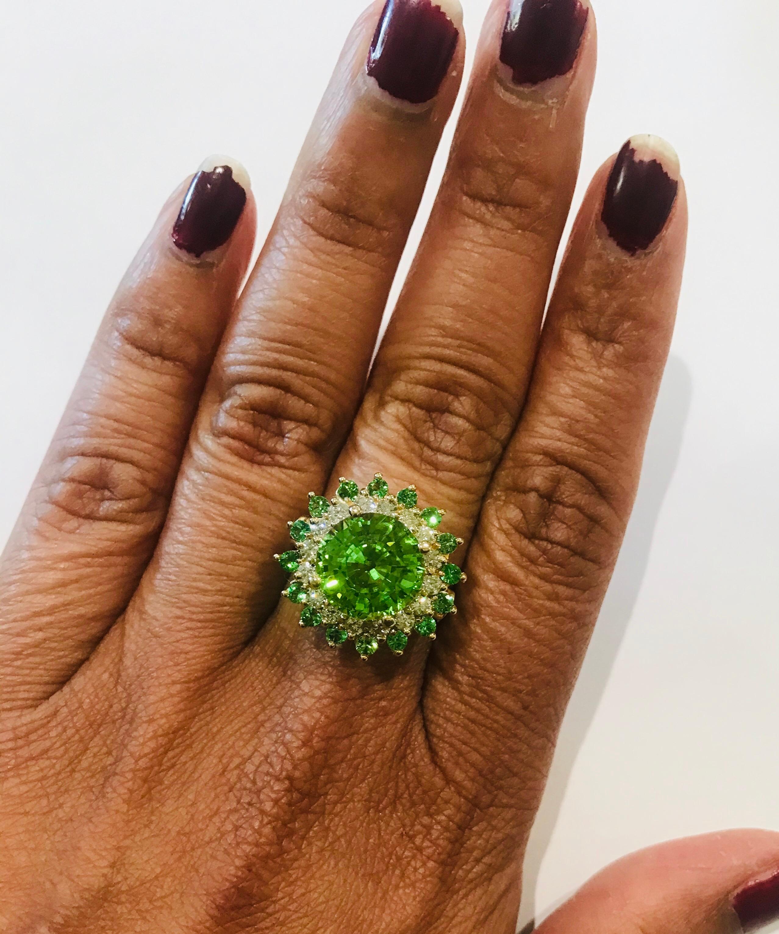 7,63 Karat Peridot Tsavorit Diamant Gelbgold Cocktail-Ring Damen