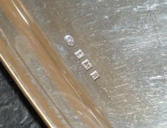 764 GRAMMI 1950 ALEXANDER CLARK & CO LTD VASSOIO DA SERVIZIO IN ARGENTO STERLINO SOLIDALE