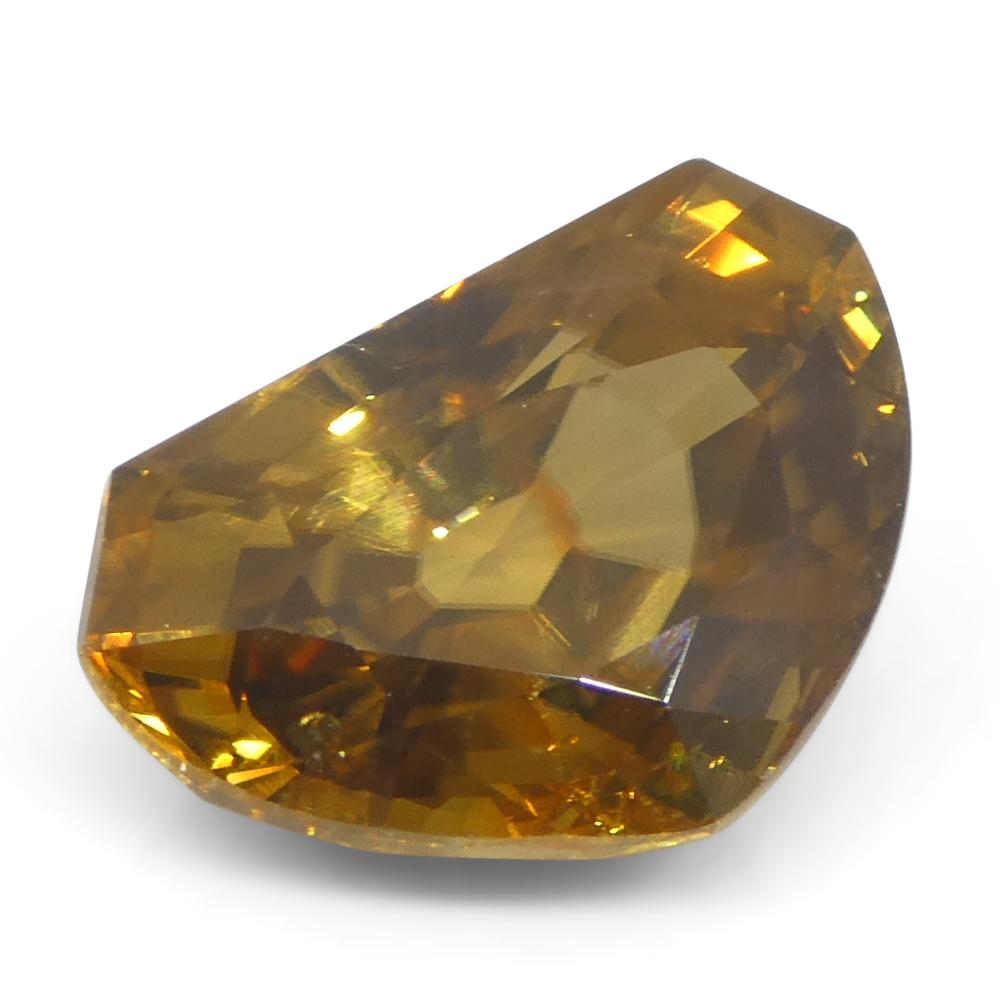 7.64ct Natural Earth Mined Half Moon Fancy Cut Orange Zircon from Sri Lanka en vente 3