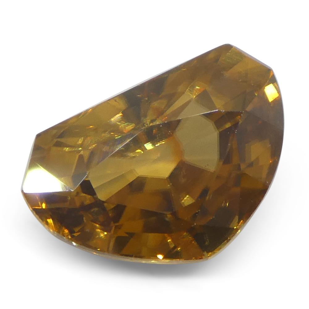 7.64ct Natural Earth Mined Half Moon Fancy Cut Orange Zircon from Sri Lanka en vente 4
