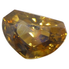 7,64 Karat natürlicher Erdgestein Minierter Halbmond Fancy Cut Orange Zirkon aus Sri Lanka