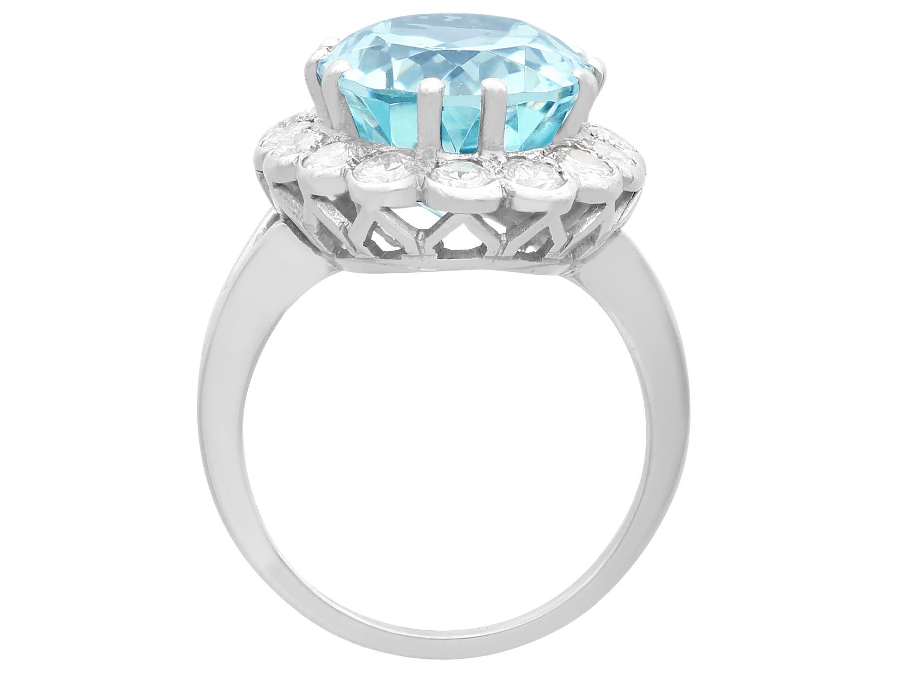 Women's or Men's 7.65 Carat Aquamarine and 1.02 Carat Diamond White Gold Cocktail Ring For Sale