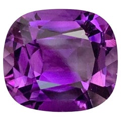 Ametista naturale sfusa da 7,65 carati con taglio a cuscino proveniente dal Brasile