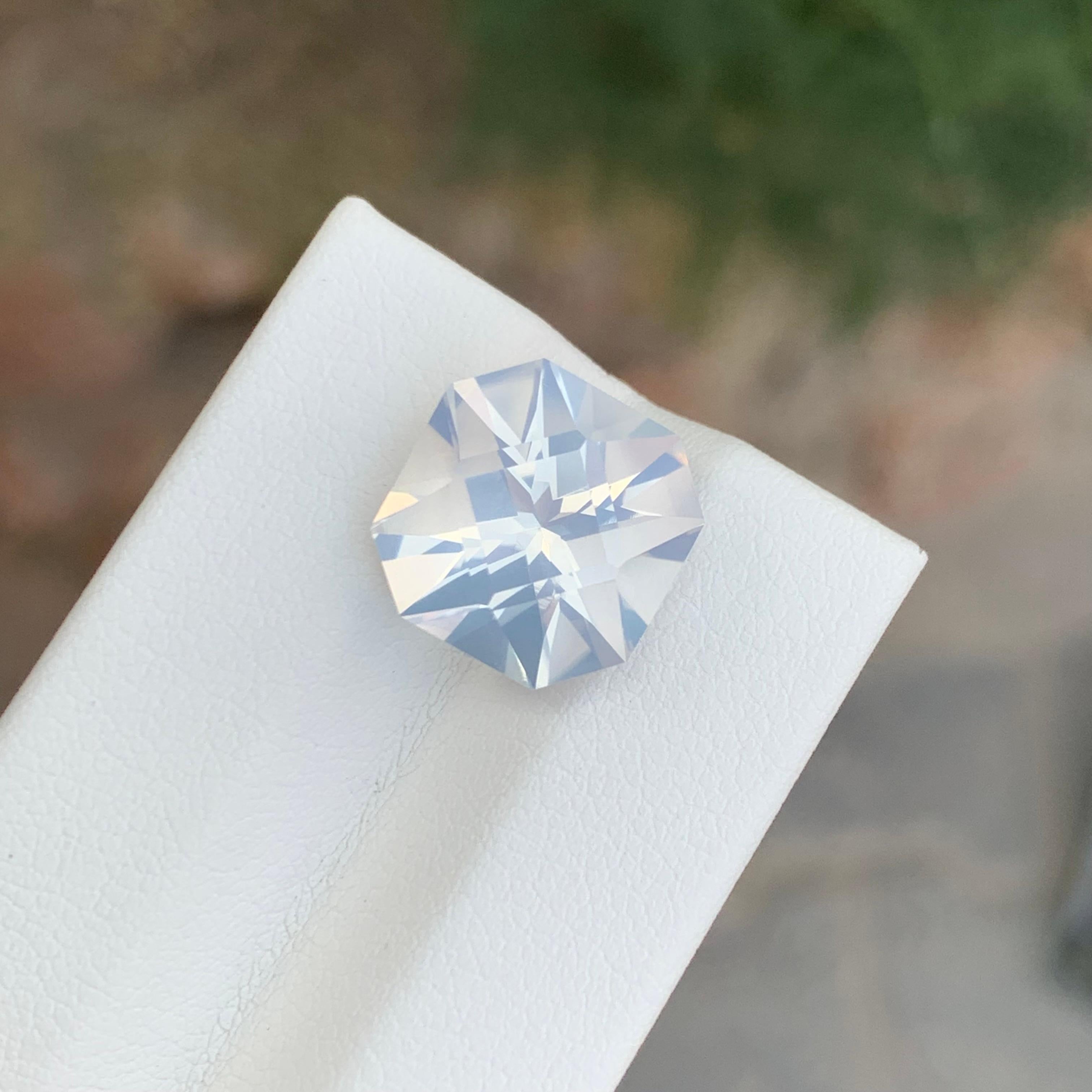 Taille carrée 7.65 Carat Natural Loose Moonstone Square Shape Gemstone (pierre de lune en vrac de forme carrée) en vente