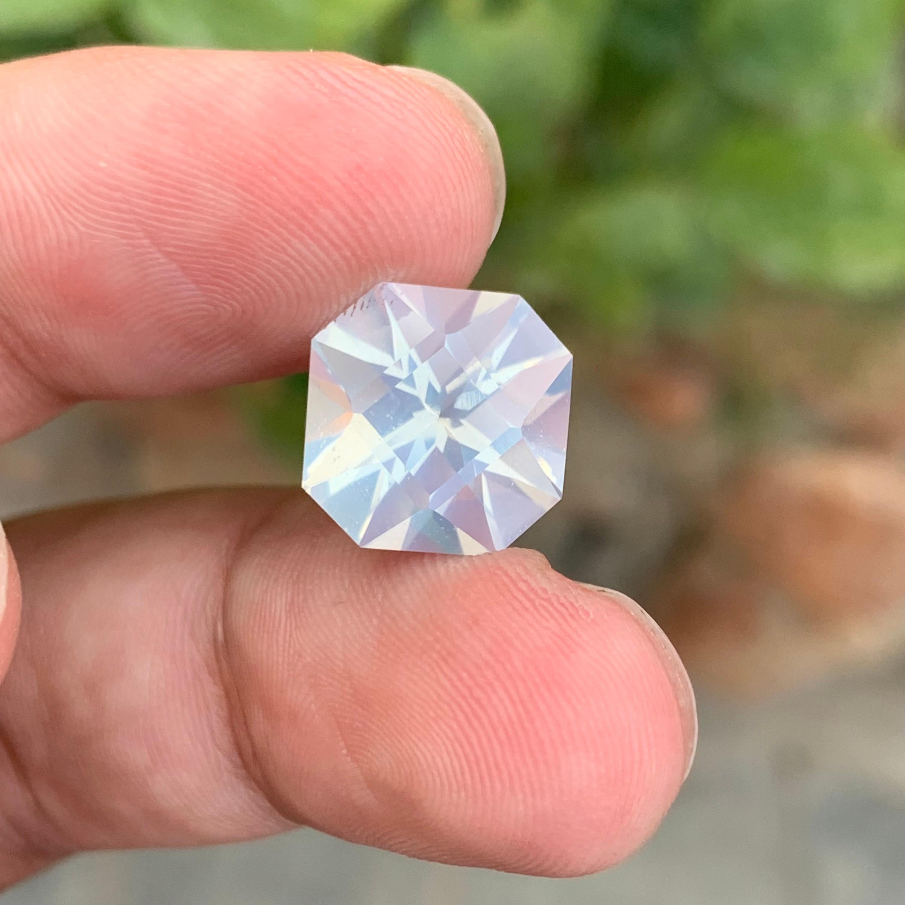 7.65 Carat Natural Loose Moonstone Square Shape Gemstone (pierre de lune en vrac de forme carrée) en vente 2