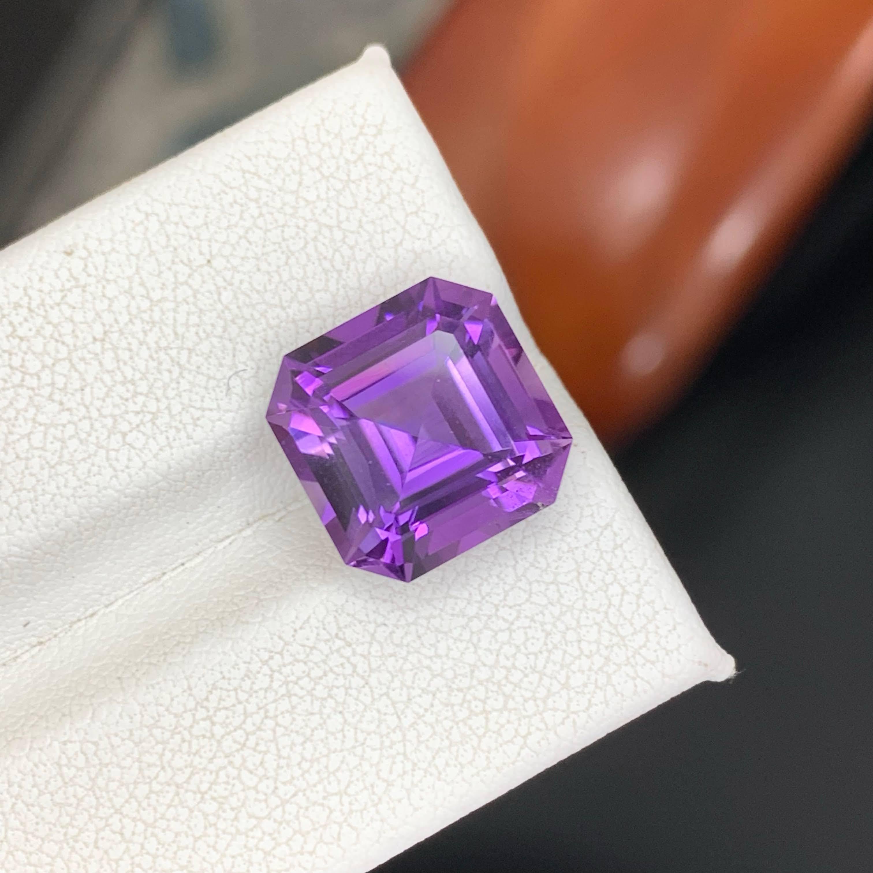 7.65 Karat Natürlicher Loser Lila Amethyst Stein Asscher Schliff Brasilianischer Edelstein im Zustand „Neu“ im Angebot in Bangkok, TH
