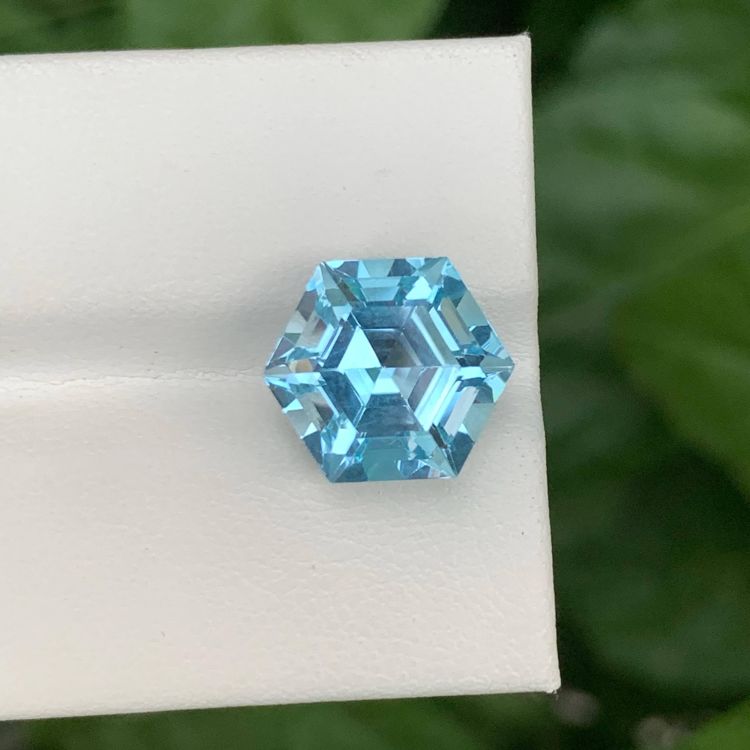 7,65 Karat Natürlicher Loser Atemberaubender Blauer Topas Stein Fancy Cut Madagaskars Edelstein im Angebot 1