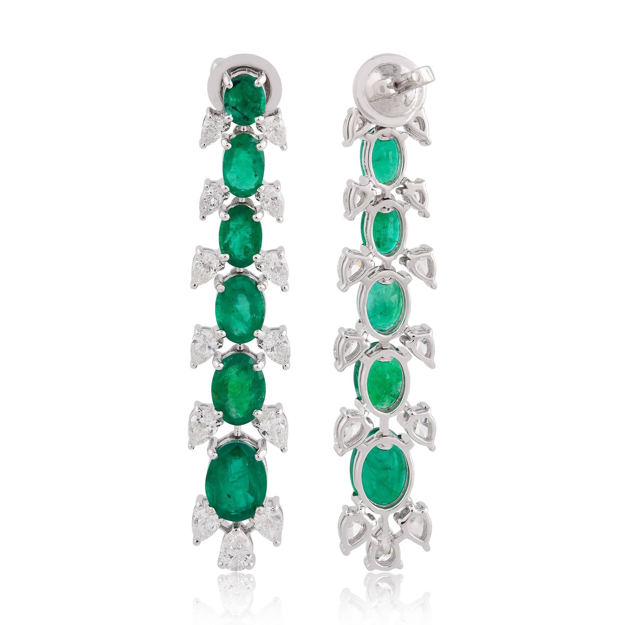 Pendientes Colgantes Esmeralda Ovalada 7,65 Quilates Diamante Pera 2,70 Quilates Oro Blanco 14k Moderno en venta