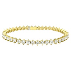 7.66 Carat Total Round Diamond Tennis Bracelet Set in 18 Karat Yellow Gold